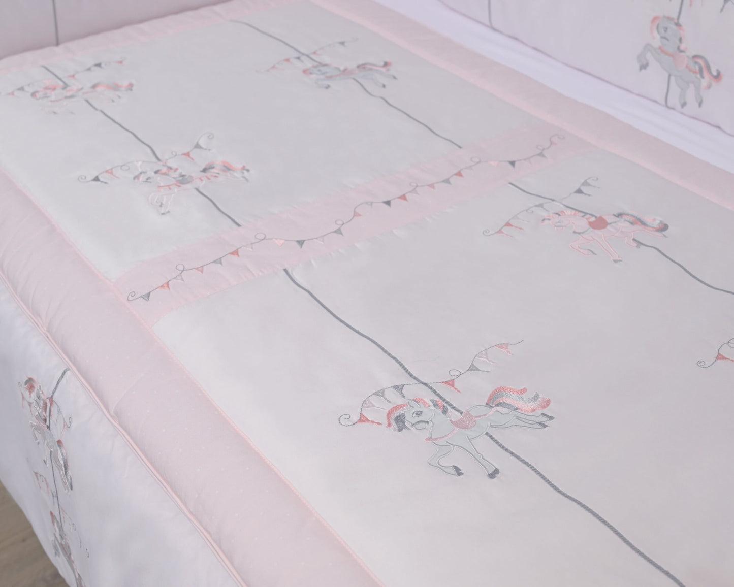 Merry Go Round Comforter – Girl