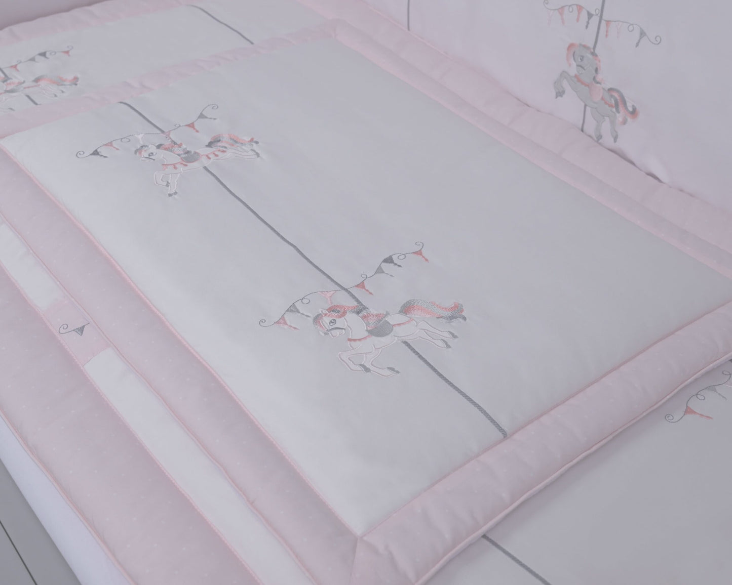 Merry Go Round Hand Quilt – Girl