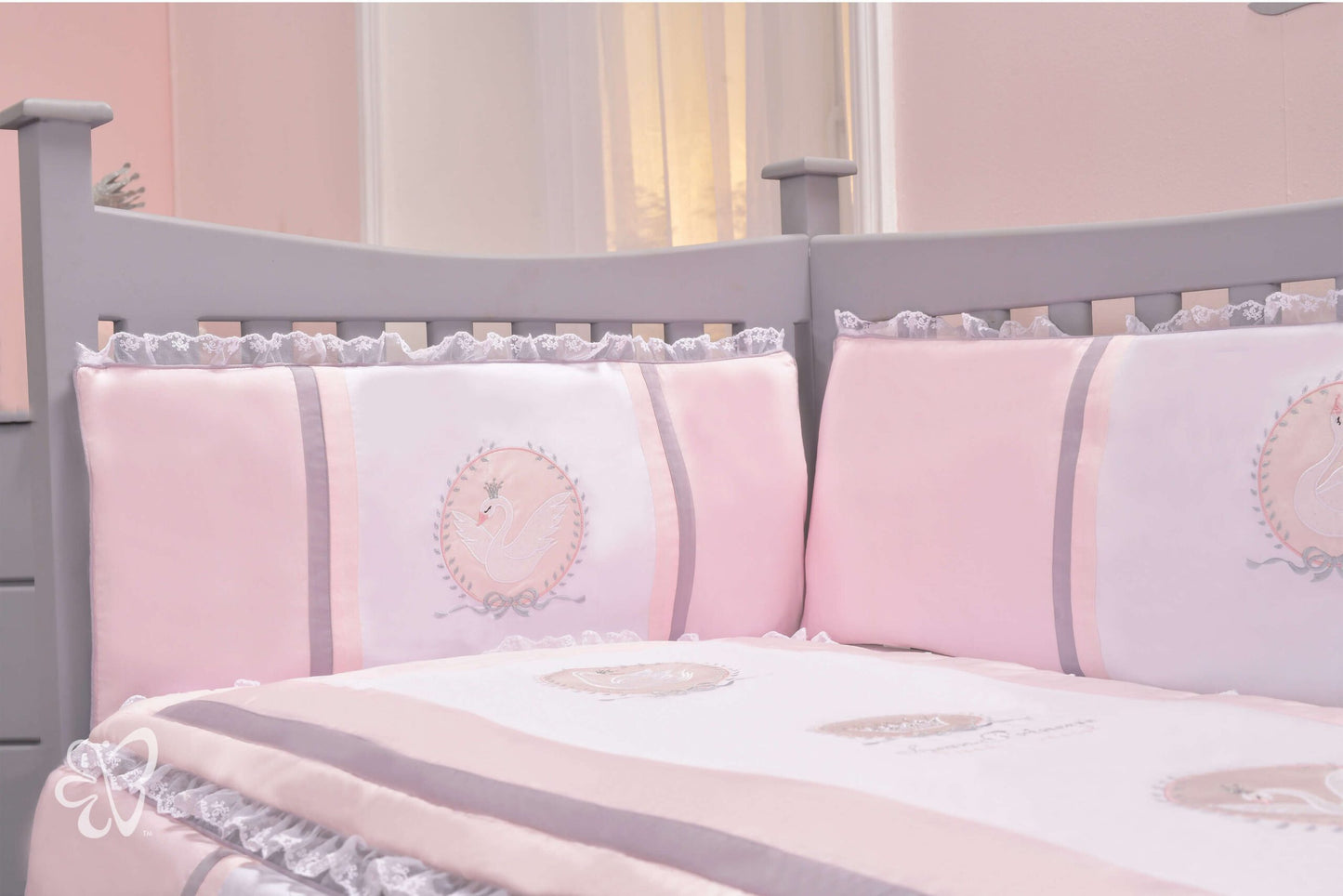 Swan Princess Bumper Set
