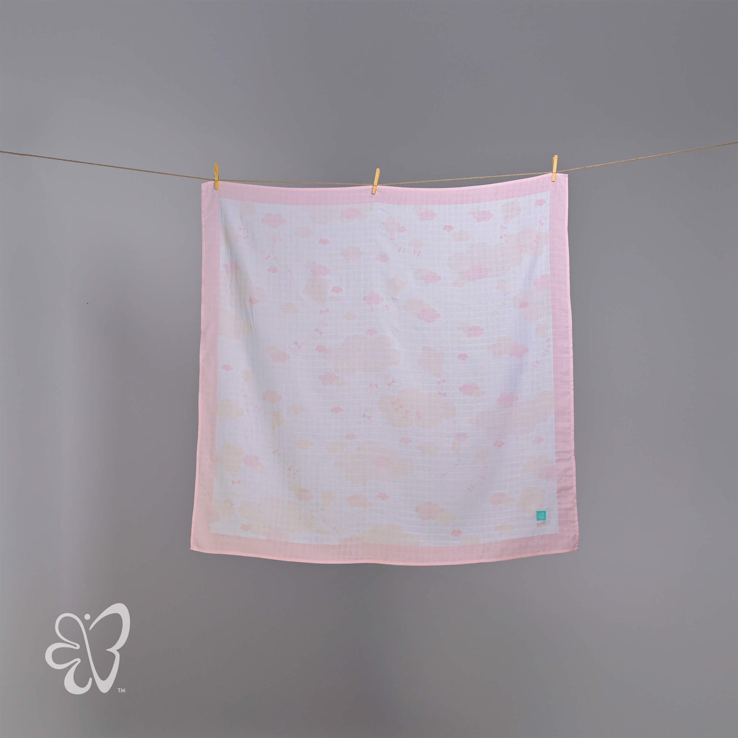 Swaddle Wrap – Cloudy Pink