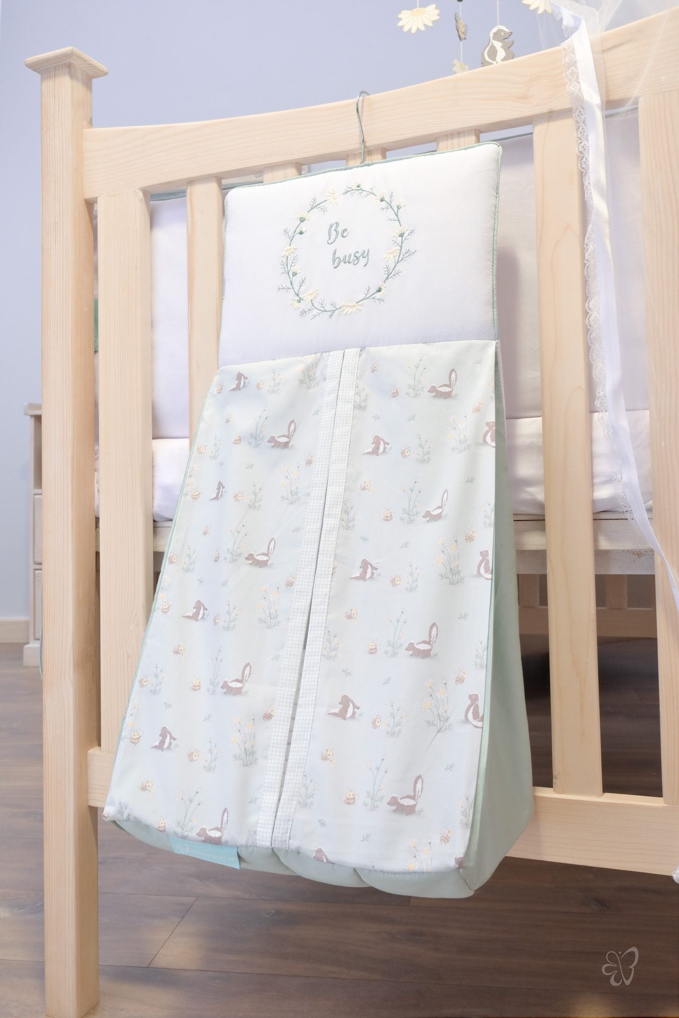 Be Busy Nappy Stacker