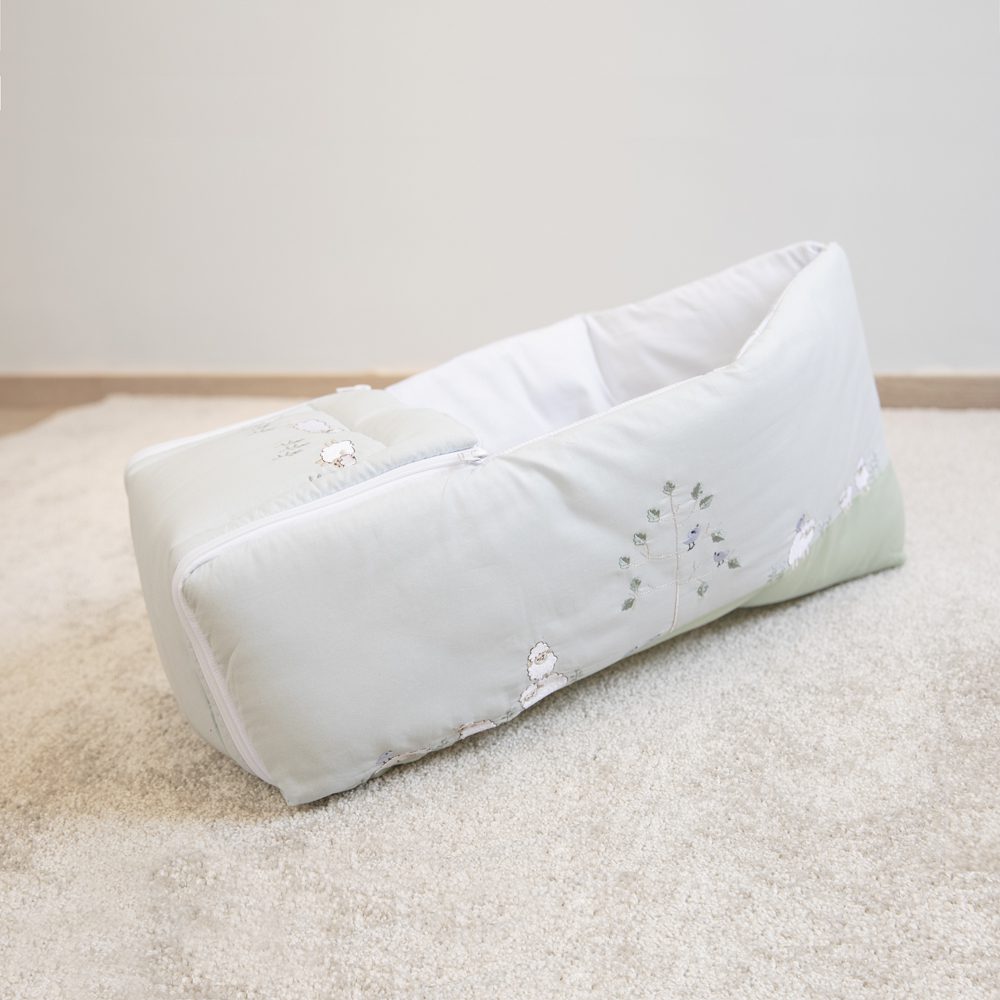 Winter Lambs Sleeping Bag