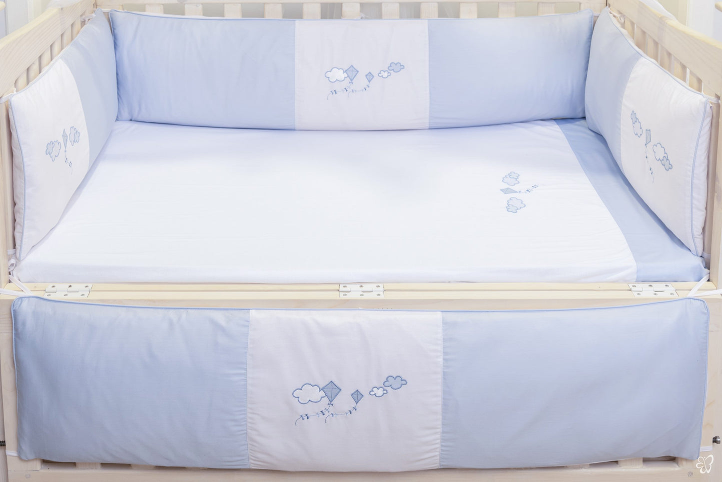 Cloudy Blue Cot Sheet